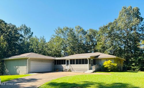 118 Pine Ridge Rd, Florence, MS, 39073-8601 | Card Image