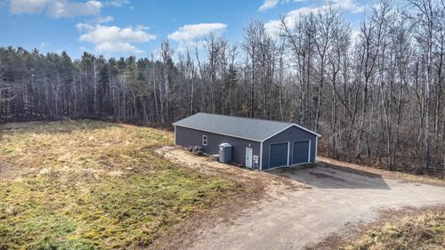 9274 E Broomfield Rd, Mount Pleasant, MI, 48858-9124 | Card Image