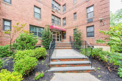 apt-6e-142 26th Ave, Flushing, NY, 11354-1763 | Card Image