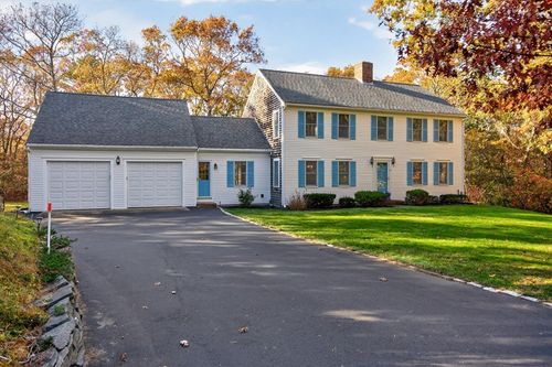 14 Village Dr, East Sandwich, MA, 02537-1418 | Card Image