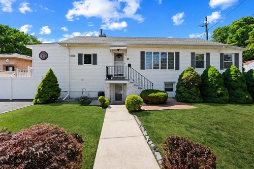 55 Central Ln, Secaucus, NJ, 07094-4249 | Card Image
