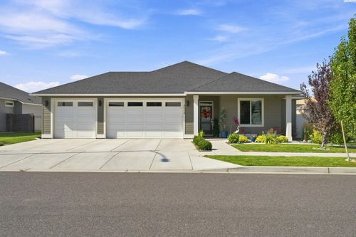 4914 White Dr. White Dr, Richland, WA, 99352-8581 | Card Image