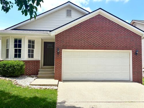 2692 Michelle Park, Lexington, KY, 40511-8643 | Card Image