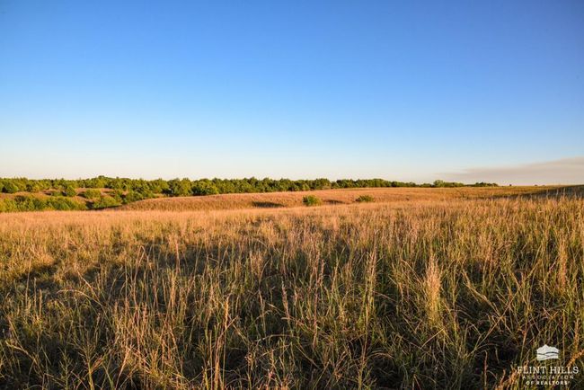 00000 Hi View Dr, Home with 0 bedrooms, 0 bathrooms and null parking in Manhattan KS | Image 35