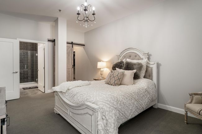 Primary Suite | Image 10