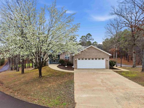 60 Red Fox Rd, Greers Ferry, AR, 72067-9468 | Card Image