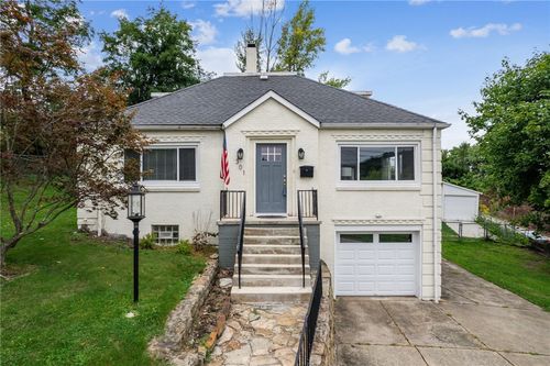 301 Lewis Ave, Jeannette, PA, 15644-2548 | Card Image