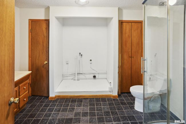 765 Logan Hollow Rd, House other with 2 bedrooms, 1 bathrooms and null parking in Rockwood IL | Image 26
