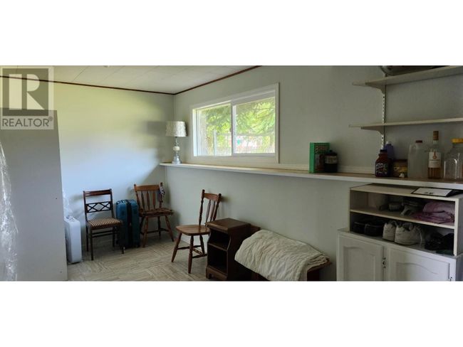 1989 Glencaird St, Home with 3 bedrooms, 1 bathrooms and 1 parking in Lumby BC | Image 14