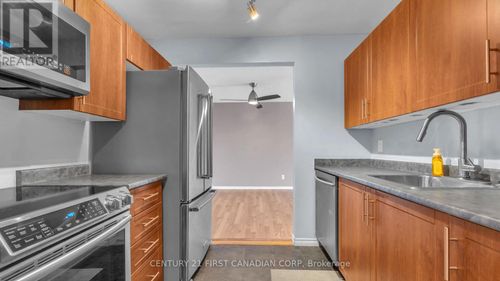 203-739 Deveron Cres, London, ON, N5Z4Y1 | Card Image