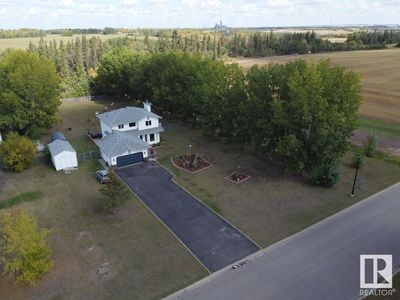 27 - 55319 Range Road 223, House other with 3 bedrooms, 3 bathrooms and 8 parking in Sturgeon County AB | Image 3