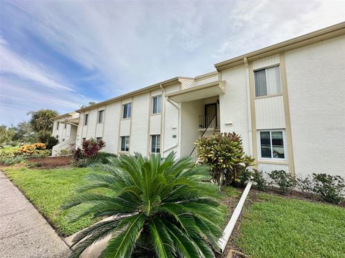 208-208 Cypress Ct, OLDSMAR, FL, 34677-6109 | Card Image
