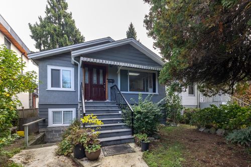 3960 Nootka St, Vancouver, BC, V5R2C9 | Card Image