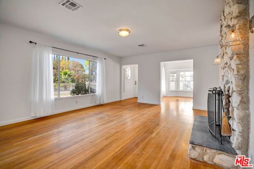 15157 Valleyheart Dr, Sherman Oaks, CA, 91403-1248 | Card Image