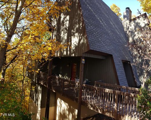 na-323 Hickory Blf, Johnson City, TN, 37601-1327 | Card Image