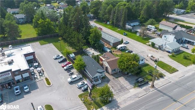177 Mill St, Home with 2 bedrooms, 1 bathrooms and 2 parking in Angus ON | Image 6