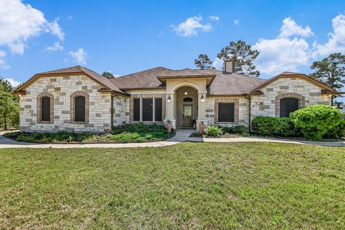 11-117 E Tanglebriar Ct, Bastrop, TX, 78602-7432 | Card Image
