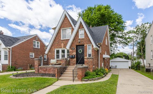 122 Houstonia W, Royal Oak, MI, 48073 | Card Image