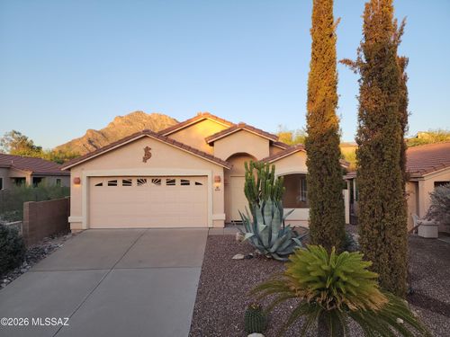 8340 N Austin Nikolas Ct, Tucson, AZ, 85704-4680 | Card Image