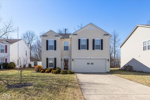 782 Runnymede Ct, Greenfield, IN, 46140-7176 | Card Image