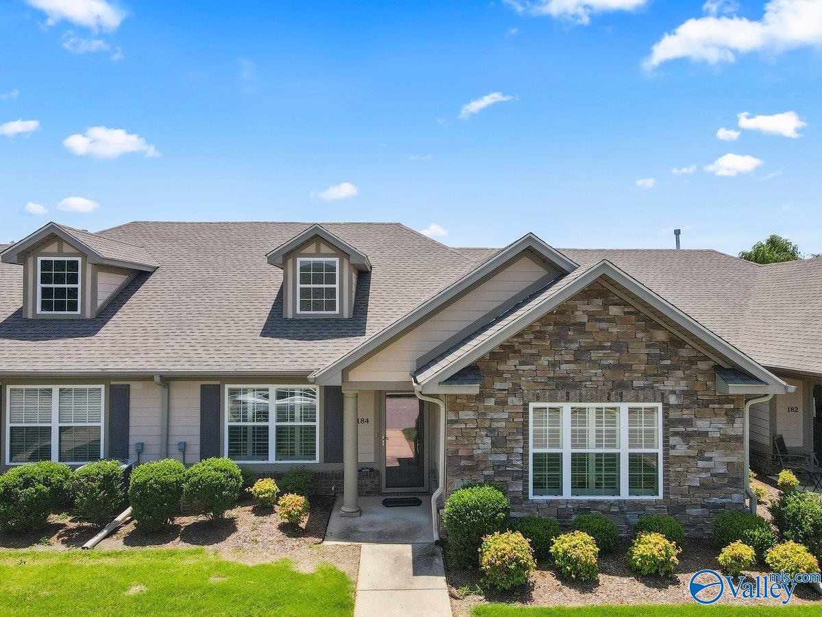 Moore Farm Cir, Huntsville, AL 35806 #1