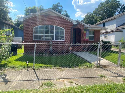 158 S 11th St, Baton Rouge, LA, 70802-4715 | Card Image