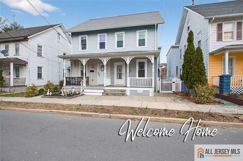 123 Monmouth St, Hightstown, NJ, 08520-3105 | Card Image