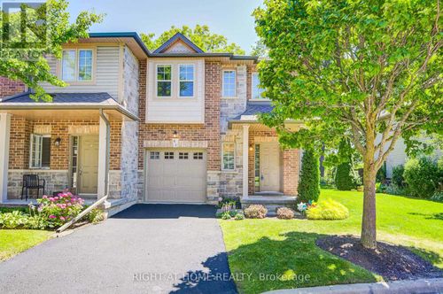 64-64 Myers Lane, Hamilton (Ancaster), ON, L9G0A5 | Card Image