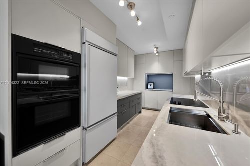 2007-1800 S Ocean Dr, Hallandale Beach, FL, 33009-7725 | Card Image
