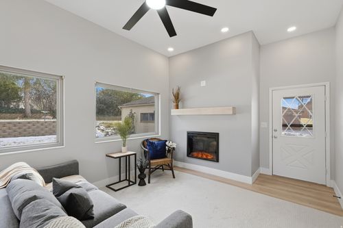 403 Highland Dr, Riverdale, UT, 84405-5537 | Card Image