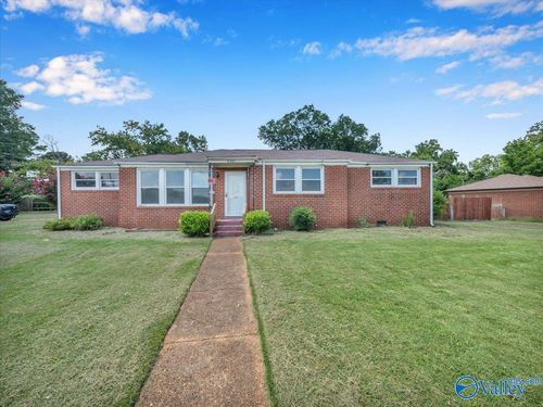 4201 Memorial Pkwy Nw, Huntsville, AL, 35810-2427 | Card Image