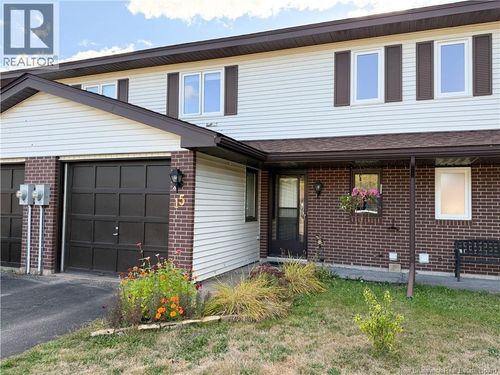 15 Wallace Crt, Sussex, NB, E4E2C6 | Card Image