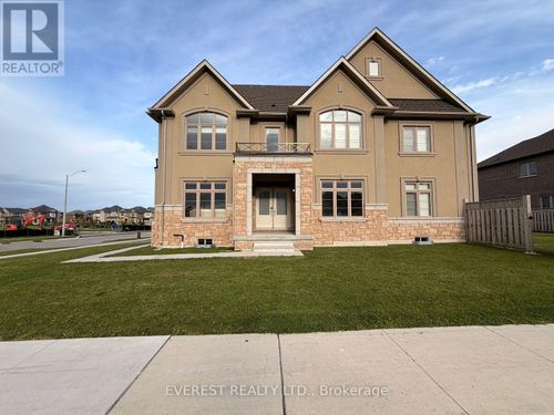 1105 Cole St, Innisfil, ON, L9S0R3 | Card Image