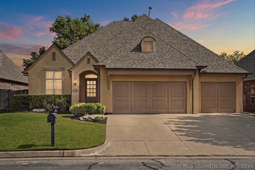 7313 E 93rd Pl, Tulsa, OK, 74133-5463 | Card Image