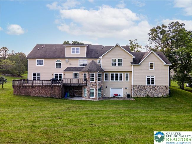 226 Sonny Dr, House other with 7 bedrooms, 6 bathrooms and null parking in Wind Gap PA | Image 6