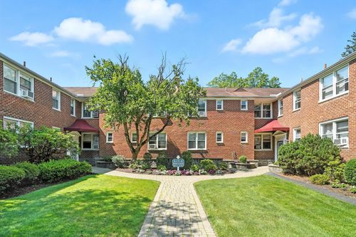 apt-1b-3 Bryant Cres, White Plains, NY, 10605-2607 | Card Image
