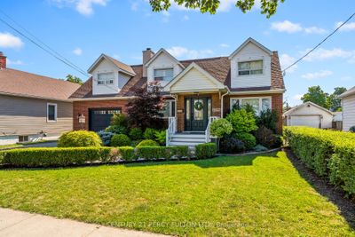 174 Louth St, House other with 4 bedrooms, 3 bathrooms and 5 parking in Saint Catharines ON | Image 2