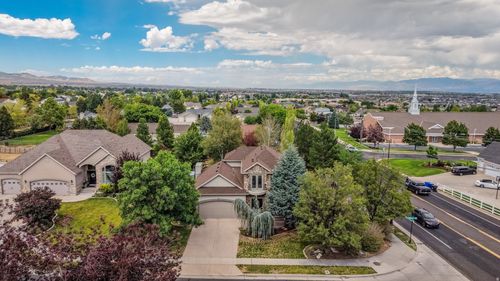 5614 W Draft Horse Ct, Herriman, UT, 84096-1828 | Card Image