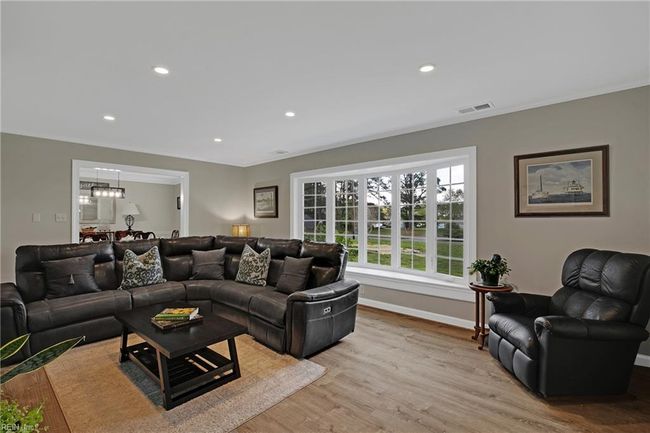 1028 Timberneck Rd, House other with 4 bedrooms, 4 bathrooms and null parking in Deltaville VA | Image 4
