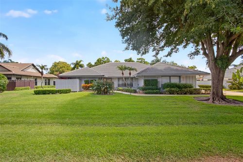 15 Balfour Rd W, Palm Beach Gardens, FL, 33418-7024 | Card Image