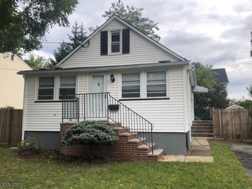 52 Atlantic Dr, Parsippany, NJ, 07054-3533 | Card Image