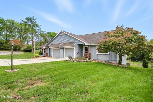 194 River Run Dr, Crossville, TN, 38555-5714 | Card Image