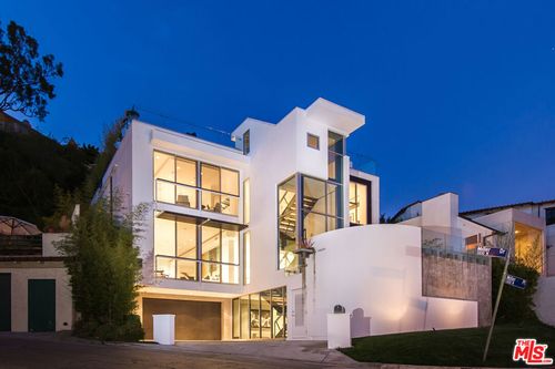1352 Miller Dr, LOS ANGELES, CA, 90069-1419 | Card Image