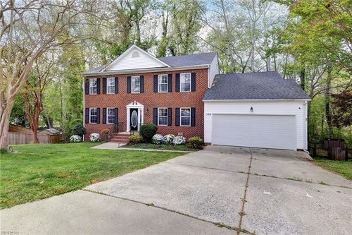 109 Trafalgar Ct, Williamsburg, VA, 23185-5785 | Card Image