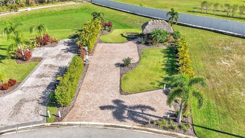 2907 Wood Duck Dr, POLK CITY, FL, 33868-5320 | Card Image