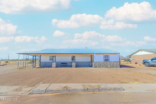 905 Summer St, Van Horn, TX, 79855-2359 | Card Image