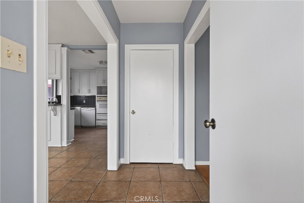 Residential in Alhambra 3