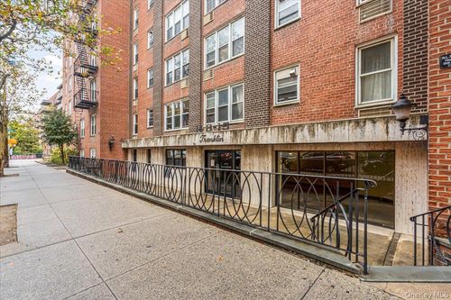 3a-14215 Franklin Ave, Flushing, NY, 11355-2610 | Card Image