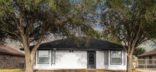 312 N Alamo St, Alton, TX, 78573-3921 | Card Image