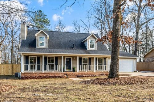 827 Jennifer Dr E, Tuscaloosa, AL, 35404-3633 | Card Image